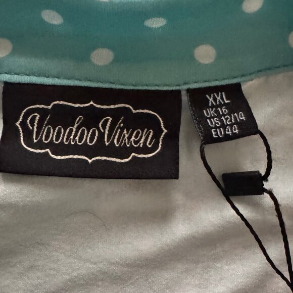 Voodoo Vixen - Light Blue Top with White Polka Dots. Size XXL (US 12/14, UK 16) - Picture 2 of 3
